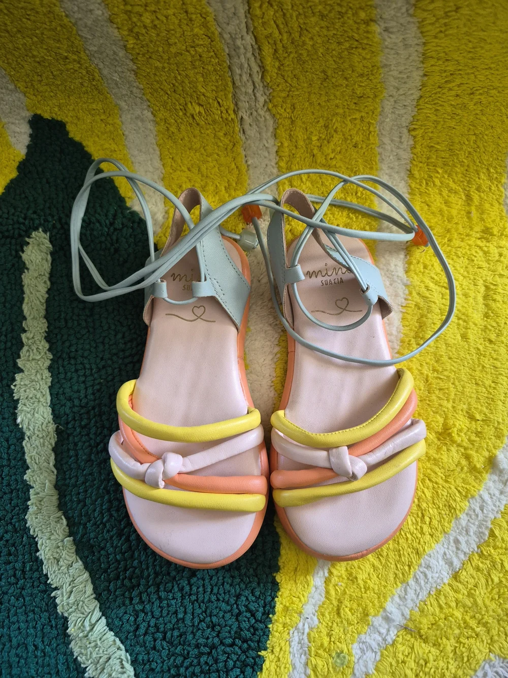 mini suacia strappy kids